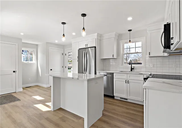 Photo 4 of Condo for sale at 6 Monast St #1, Warren, RI 02885 | MLS# 1417189 | Listing updated on 2026-07-27