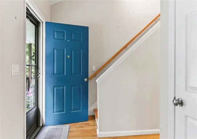 5th image of 351 New London Ave #105, Warwick, RI 02886 | MLS# 1417992