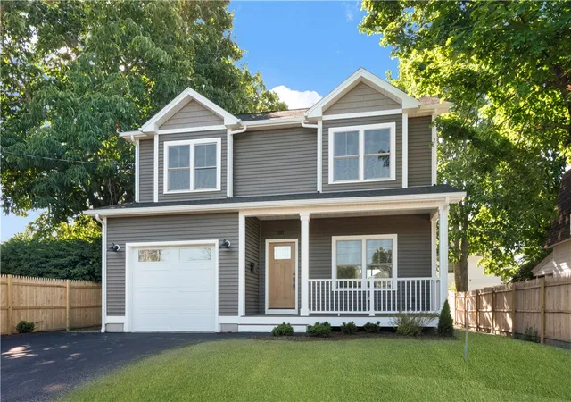 31st image of 218 Second St, East Providence, RI 02914 | MLS# 1418077