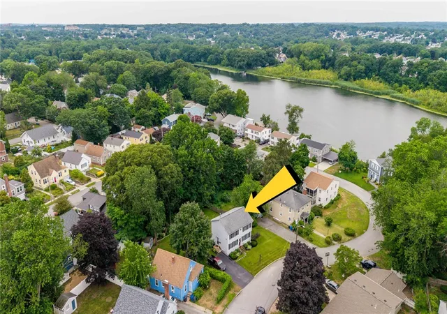 2nd image of 152 Concord Ave, Cranston, RI 02910 | MLS# 1417990