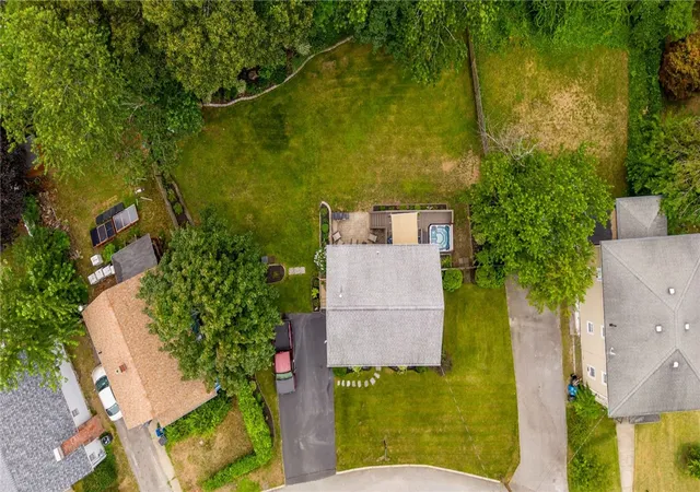 38th image of 152 Concord Ave, Cranston, RI 02910 | MLS# 1417990