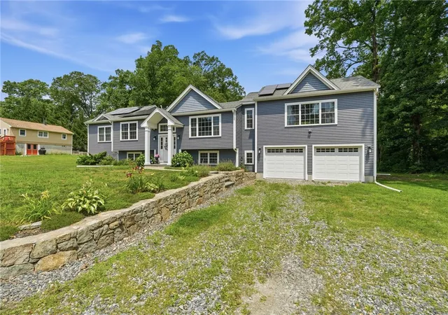 Photo 2 of Single family home for sale at 10 Stirling Dr, North Scituate, RI 02857 | MLS# 1416493 | Listing updated on 2026-08-24