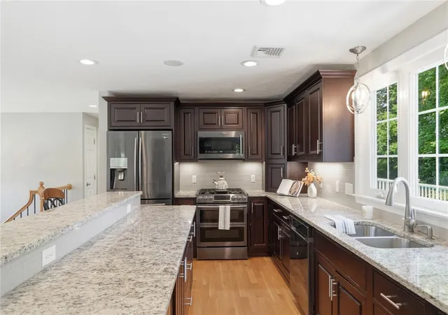 Photo 2 of Single family home for sale at 10 Stirling Dr, North Scituate, RI 02857 | MLS# 1416493 | Listing updated on 2026-08-24