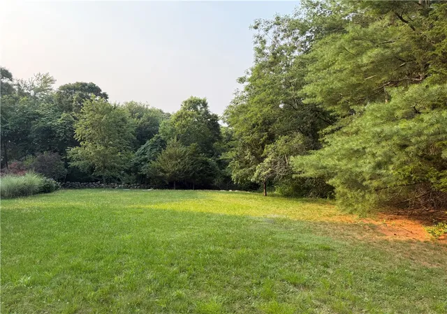 1st image of 0 Allen Ave, Wakefield, RI 02879 | MLS# 1418110