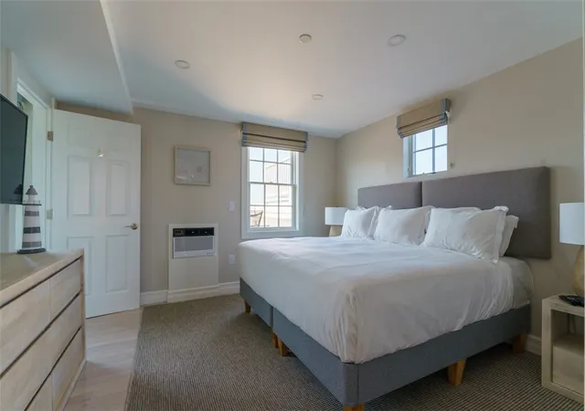 3rd image of 38 Bay St #W301, Westerly, RI 02891 | MLS# 1417980