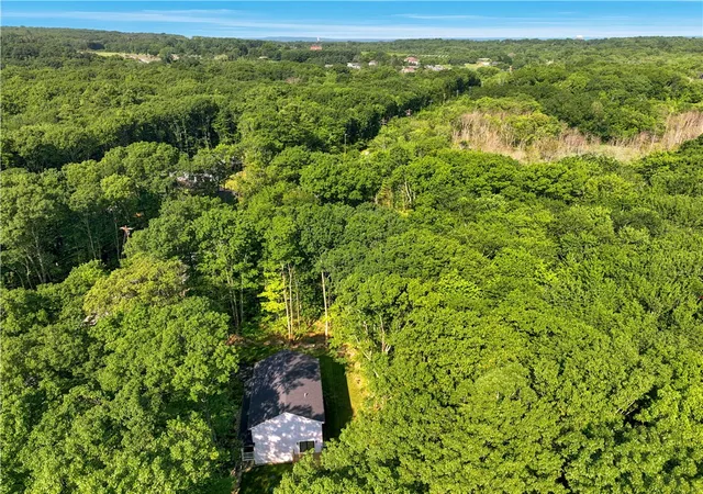 Homes for sale in Cumberland, RI | 172 Pine Swamp Rd, Cumberland, RI 02864 | MLS# 1418121