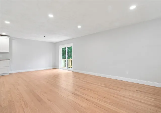Homes for sale in Cumberland, RI | 172 Pine Swamp Rd, Cumberland, RI 02864 | MLS# 1418121