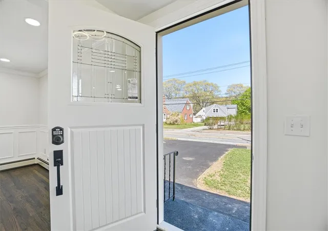 Homes for sale in East Providence, RI | 45 Metropolitian Park Dr, East Providence, RI 02915 | MLS# 1418133