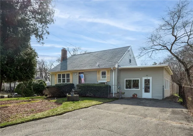 Homes for sale in Coventry, RI | 48 Colvintown Rd, Coventry, RI 02816 | MLS# 1418142