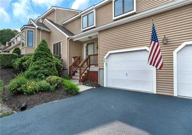 Homes for sale in Cumberland, RI | 80 Fisher Rd #77, Cumberland, RI 02864 | MLS# 1418072
