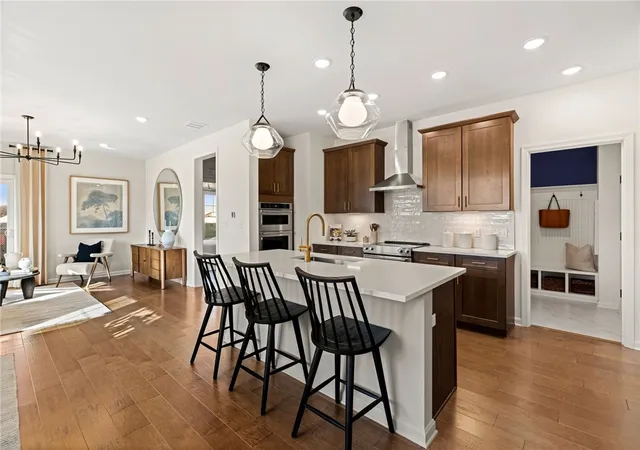 1st image of 66 East Point Dr #19, East Providence, RI 02916 | MLS# 1418165