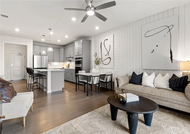1st image of 141 East Point Dr #212, East Providence, RI 02916 | MLS# 1418170
