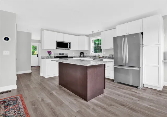 Homes for sale in North Smithfield, RI | 124 Mount Pleasant Rd, North Smithfield, RI 02896 | MLS# 1417555