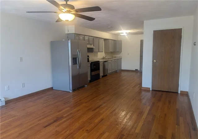 Homes for sale in North Providence, RI | 420 Woodward Rd #38, North Providence, RI 02904 | MLS# 1418185