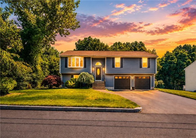 Photo 4 of Sale Pending at 16 Rachella Ct, East Providence, RI 02914 | MLS# 1418257 | Listing updated on 2026-08-09