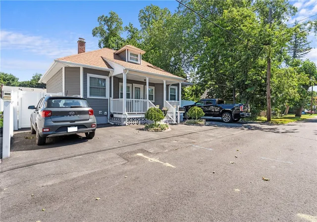 Photo 3 of Sale Pending at 30 Ide Ave, East Providence, RI 02914 | MLS# 1418259 | Listing updated on 2026-08-03