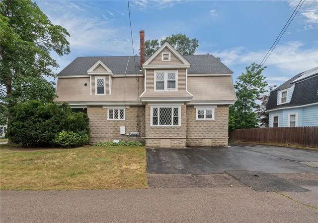 Homes for sale in East Providence, RI | 49 Arnold St, East Providence, RI 02915 | MLS# 1418266