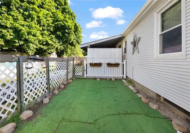 42nd image of 22 Mayfield St, Pawtucket, RI 02861 | MLS# 1418211