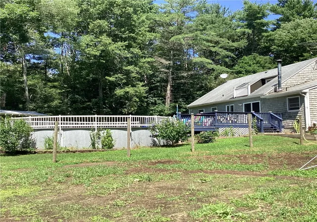 Homes for sale in Coventry, RI | 6786 Flat River Rd, Coventry, RI 02827 | MLS# 1418309