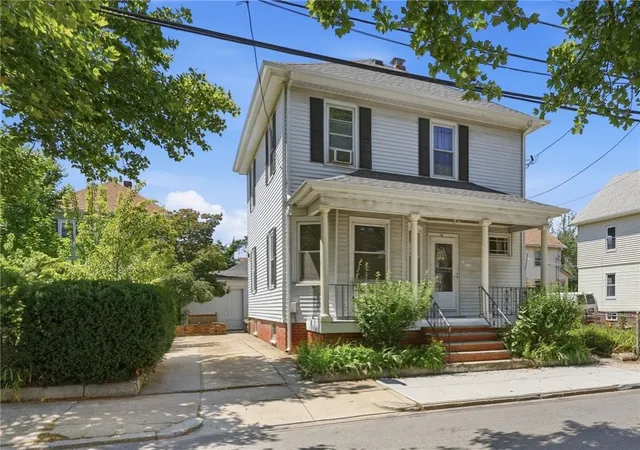 Photo 2 of Sale Pending at 110 Mount Pleasant Ave, Providence, RI 02908 | MLS# 1418314 | Listing updated on 2026-07-31