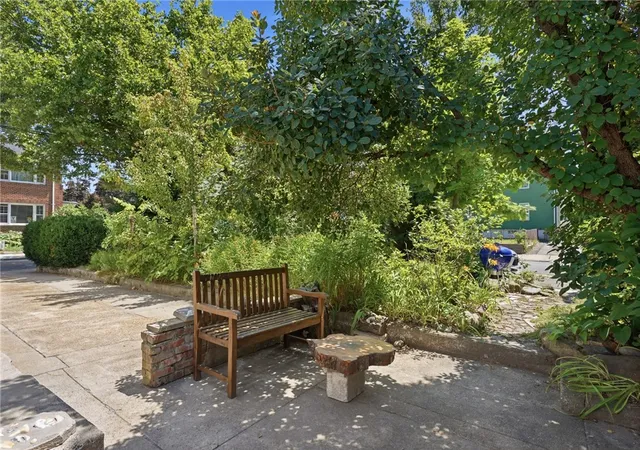 Photo 2 of Sale Pending at 110 Mount Pleasant Ave, Providence, RI 02908 | MLS# 1418314 | Listing updated on 2026-07-31