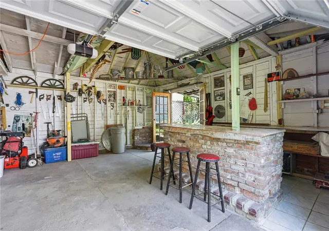 Photo 3 of Sale Pending at 110 Mount Pleasant Ave, Providence, RI 02908 | MLS# 1418314 | Listing updated on 2026-07-31