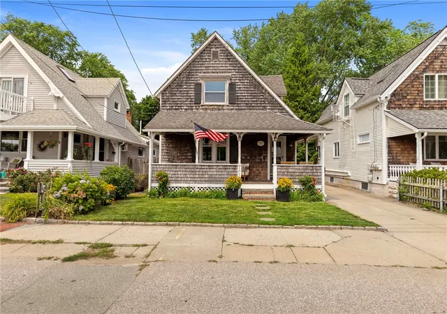 Photo 2 of Sale Pending at 101 Sheldon St, Cranston, RI 02905 | MLS# 1417550 | Listing updated on 2026-08-03