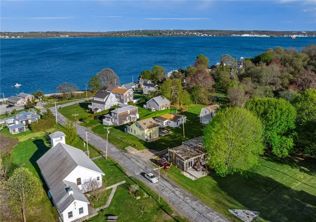1st image of 026 Pier Rd, Prudence Island, RI 02872 | MLS# 1418307