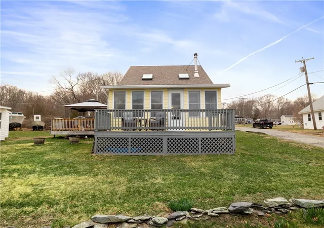 2nd image of 026 Pier Rd, Prudence Island, RI 02872 | MLS# 1418307
