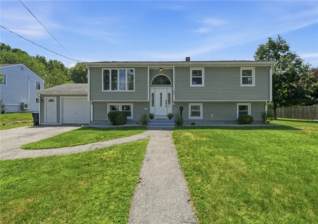 1st image of 53 Buena Vista Ave, Warwick, RI 02889 | MLS# 1417811