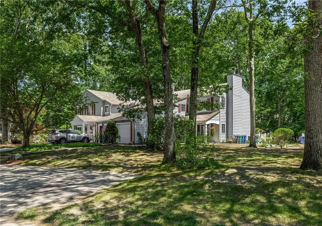 5th image of 40 Eagle Run #D, Warwick, RI 02818 | MLS# 1418421