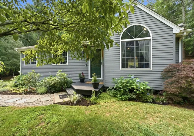 2nd image of 102 Timber Ridge Rd, Charlestown, RI 02813 | MLS# 1418320