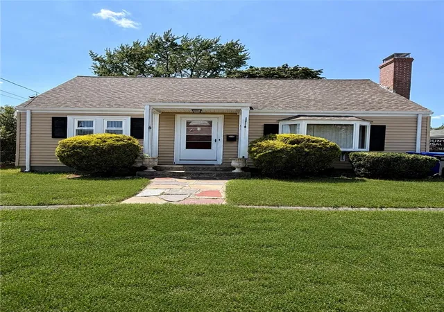 1st image of 105 Burgess Ave, Pawtucket, RI 02861 | MLS# 1418262
