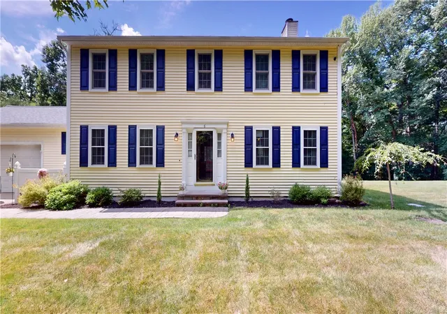 Photo 1 of Sale Pending at 6 Forest Hl Dr, North Smithfield, RI 02896 | MLS# 1417952 | Listing updated on 2026-08-14