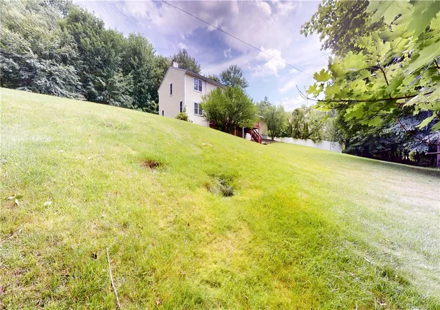 Photo 5 of Sale Pending at 6 Forest Hl Dr, North Smithfield, RI 02896 | MLS# 1417952 | Listing updated on 2026-08-14