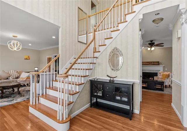 Homes for sale in Lincoln, RI | 38 Steeple Ln, Lincoln, RI 02865 | MLS# 1418439