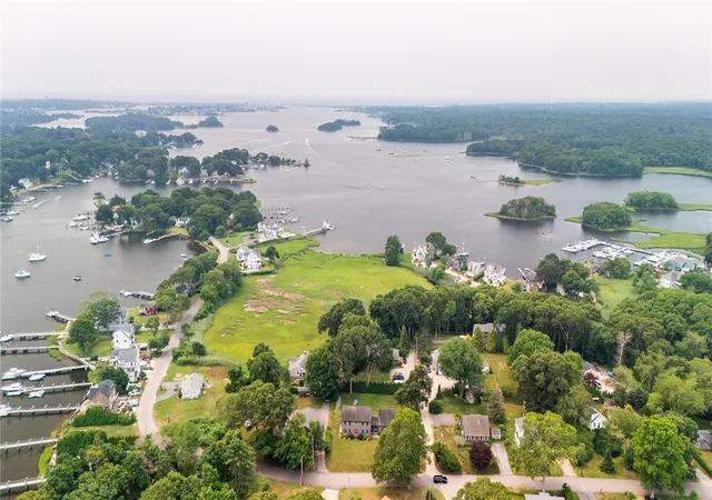 Photo 3 of Sale Pending at 125 Winchester Dr, Wakefield, RI 02879 | MLS# 1418068 | Listing updated on 2026-08-27