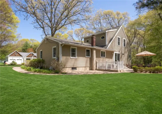Photo 3 of Single family home for sale at 102 Woodbine Rd, Wakefield, RI 02879 | MLS# 1418247 | Listing updated on 2026-08-01