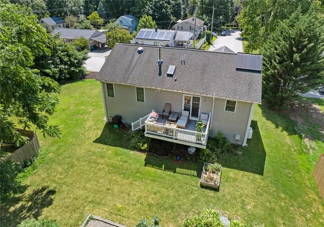 Homes for sale in Scituate, RI | 15 Meadow Rd, Scituate, RI 02831 | MLS# 1418517