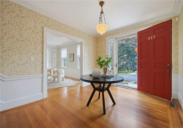 Photo 3 of Single family home for sale at 387 Wayland Ave, Providence, RI 02906 | MLS# 1418405 | Listing updated on 2026-08-09