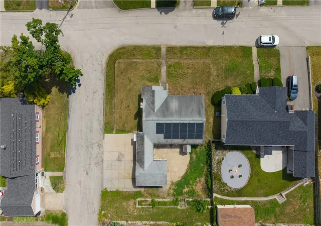 Photo 4 of Sale Pending at 54 Burnett St, Johnston, RI 02919 | MLS# 1418589 | Listing updated on 2026-08-18