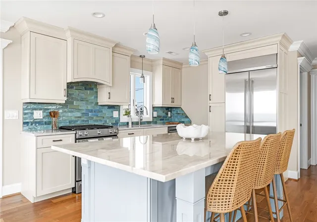 Photo 4 of Single family home for sale at 146 Green Hl Ocean Dr, Wakefield, RI 02879 | MLS# 1418460 | Listing updated on 2026-09-01