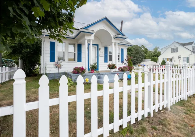 Photo 2 of Sale Pending at 108 York Ave, Pawtucket, RI 02860 | MLS# 1418605 | Listing updated on 2026-08-31