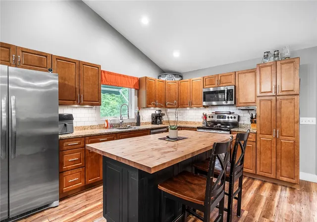 Photo 2 of Sale Pending at 51 Paine Rd, Foster, RI 02825 | MLS# 1418474 | Listing updated on 2026-08-12