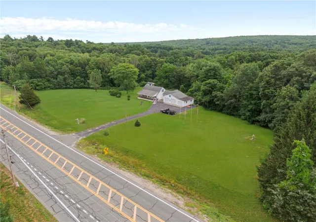 Photo 3 of Single family home for sale at 1505 Broncos Hwy, Glendale, RI 02826 | MLS# 1418688 | Listing updated on 2026-08-20