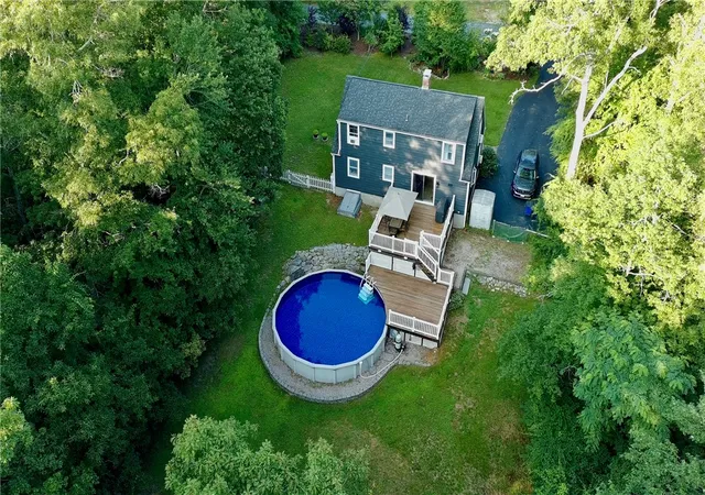 Photo 3 of Single family home for sale at 209 Skunk Hl Rd, Hope Valley, RI 02832 | MLS# 1418709 | Listing updated on 2026-08-04