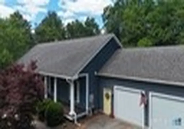 Photo 2 of Sale Pending at 17 Blackwells Landing, Brooklyn, CT 06234 | MLS# 1418725 | Listing updated on 2026-08-18