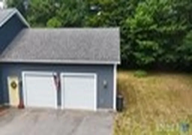 Photo 3 of Sale Pending at 17 Blackwells Landing, Brooklyn, CT 06234 | MLS# 1418725 | Listing updated on 2026-08-18