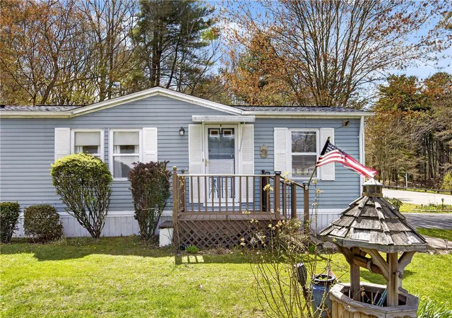 Photo 4 of Single family home for sale at 45 Sherwood Valley Ln, Coventry, RI 02816 | MLS# 1418654 | Listing updated on 2026-08-28