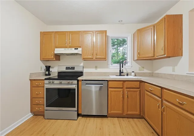 Photo 4 of Condo for sale at 185 Manville Hl Rd #106, Cumberland, RI 02864 | MLS# 1418733 | Listing updated on 2026-08-03